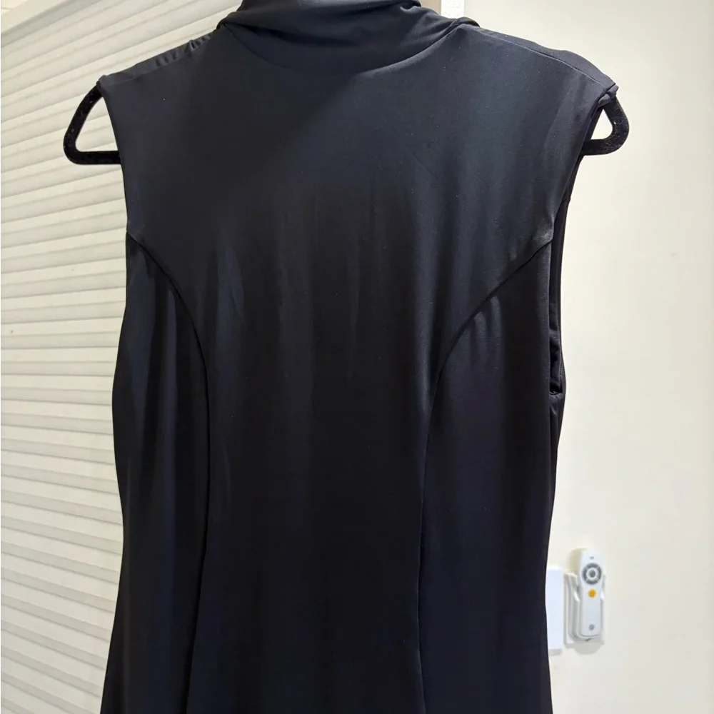 Meshki Wisteria Dress - Picture 10 of 10